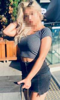 Esmer Escort ile Mersin'de Unutulmaz Bir Deneyim