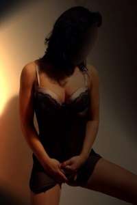 Hayallerinizi Gerçeğe Dönüştüren Mersin Esmer Escort Hayalinizdeki Kadar Yakın!