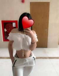 Mersin Esmer Escort Bayan İle Hayal Etme, Yaşa!
