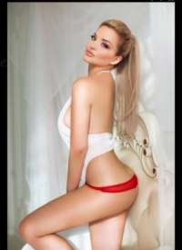 Mersin Kumral Escort Bayan Deniz'in İnci Gibi Dünyasına Hoş Geldiniz!