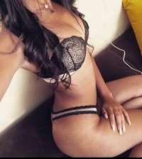 Mersin Kumral Escort: Erotizm ve Güven Dolu Saatler