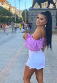 Mersin Kumral Escort: Zevkin ve Heyecanın Tadını Çıkarın!