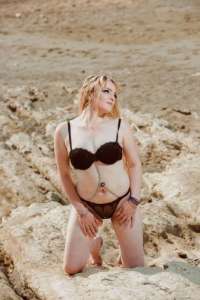 Mersin Yabancı Escort Kendine Güvenen Zarif Genç: Nadya
