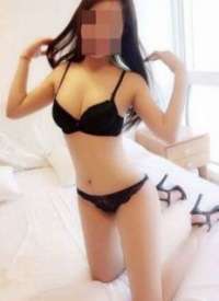 Mersin'de Sıcak Anılar İçin Sarışın Escort