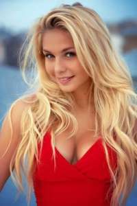 Tecrübenin Verdiği Ayrıcalıklı Yaşamı Keşfedin: Mersin Tecrübeli Escort Bayan